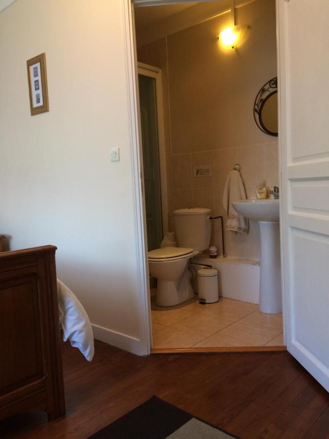 Le Clos Castel Raids Luaran gambar